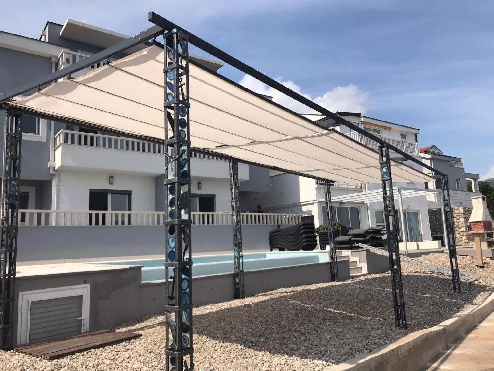 Apartments Poseidon Сресер Экстерьер фото