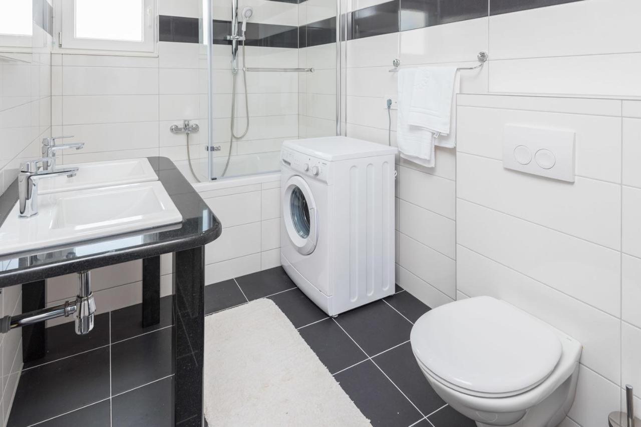 Apartments Poseidon Сресер Экстерьер фото