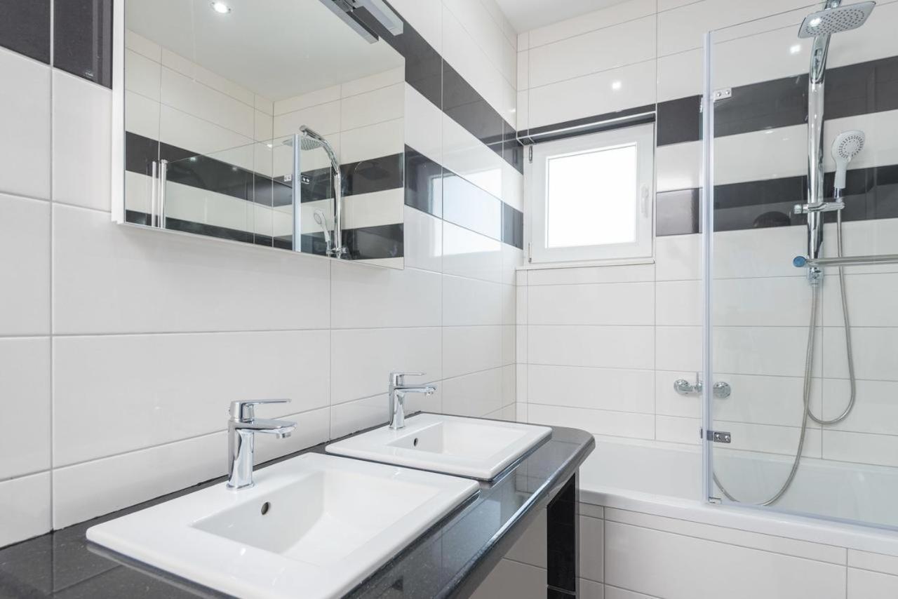 Apartments Poseidon Сресер Экстерьер фото