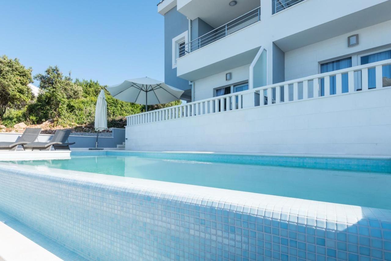 Apartments Poseidon Сресер Экстерьер фото