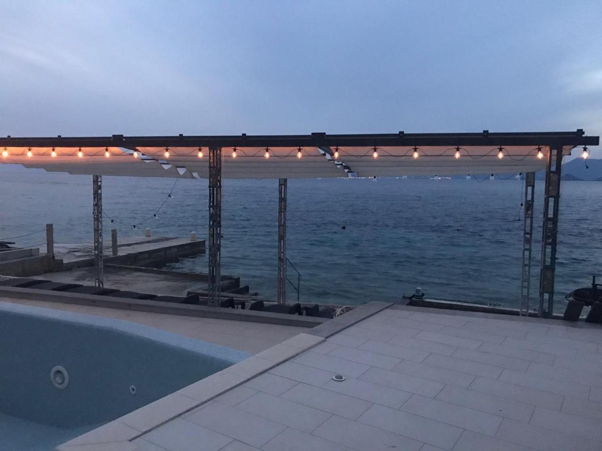 Apartments Poseidon Сресер Экстерьер фото